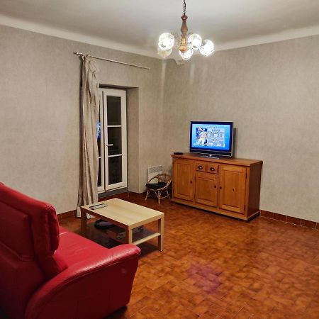 Апартаменты Chambre Privee Place Garibaldi Ницца Экстерьер фото