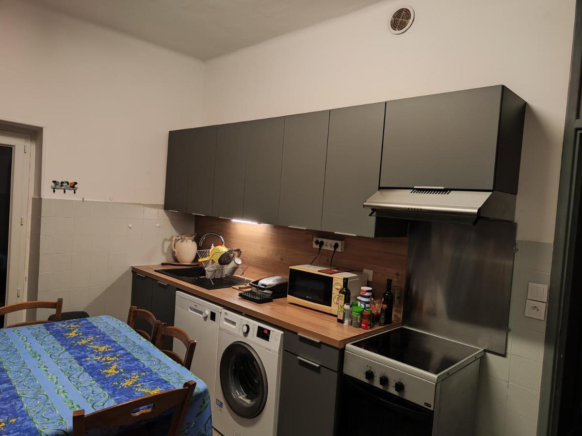 Апартаменты Chambre Privee Place Garibaldi Ницца Экстерьер фото