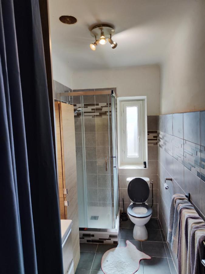 Апартаменты Chambre Privee Place Garibaldi Ницца Экстерьер фото